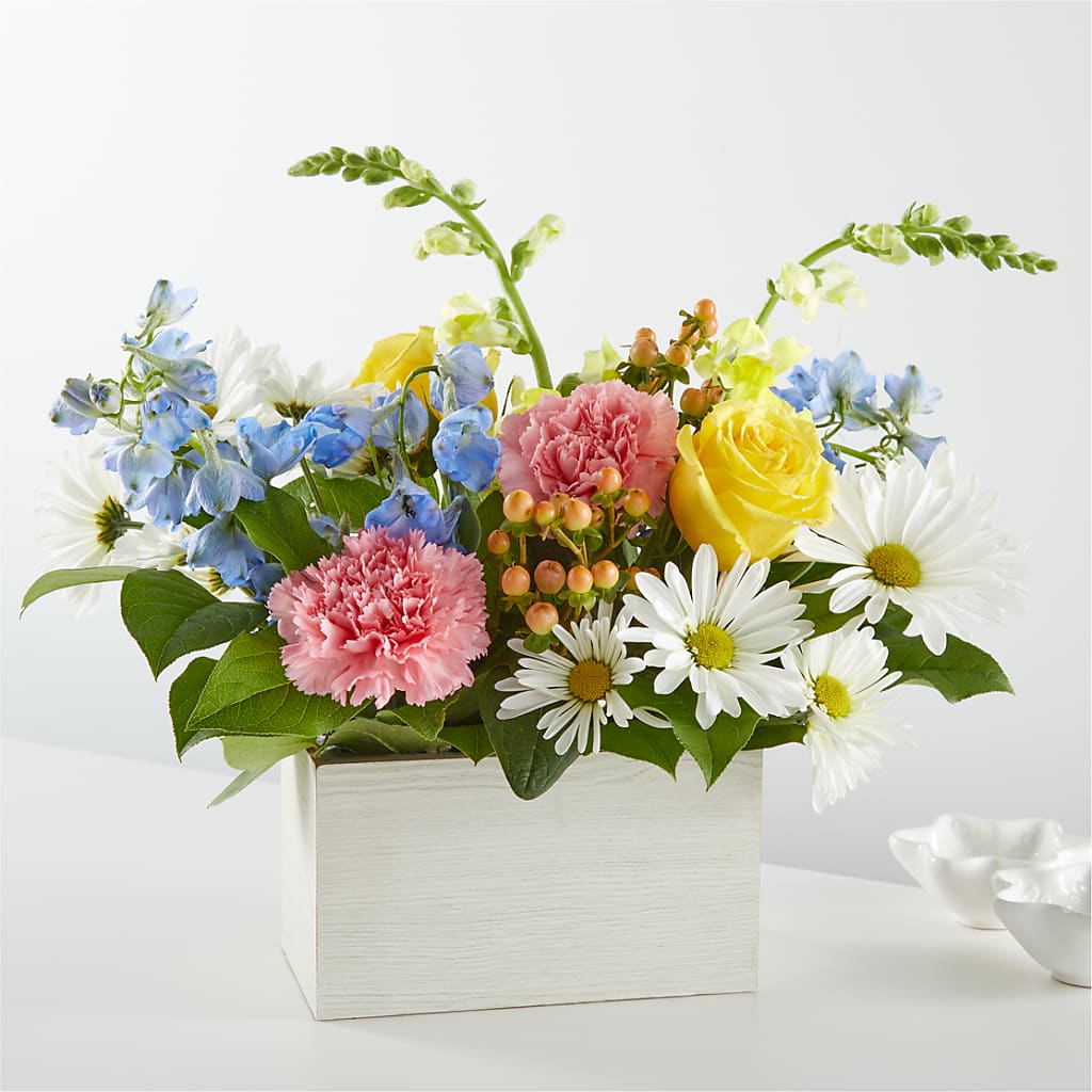 Sun Salutation Box Bouquet – TIGERLILY'S FLOWERS, Broken Arrow OK
