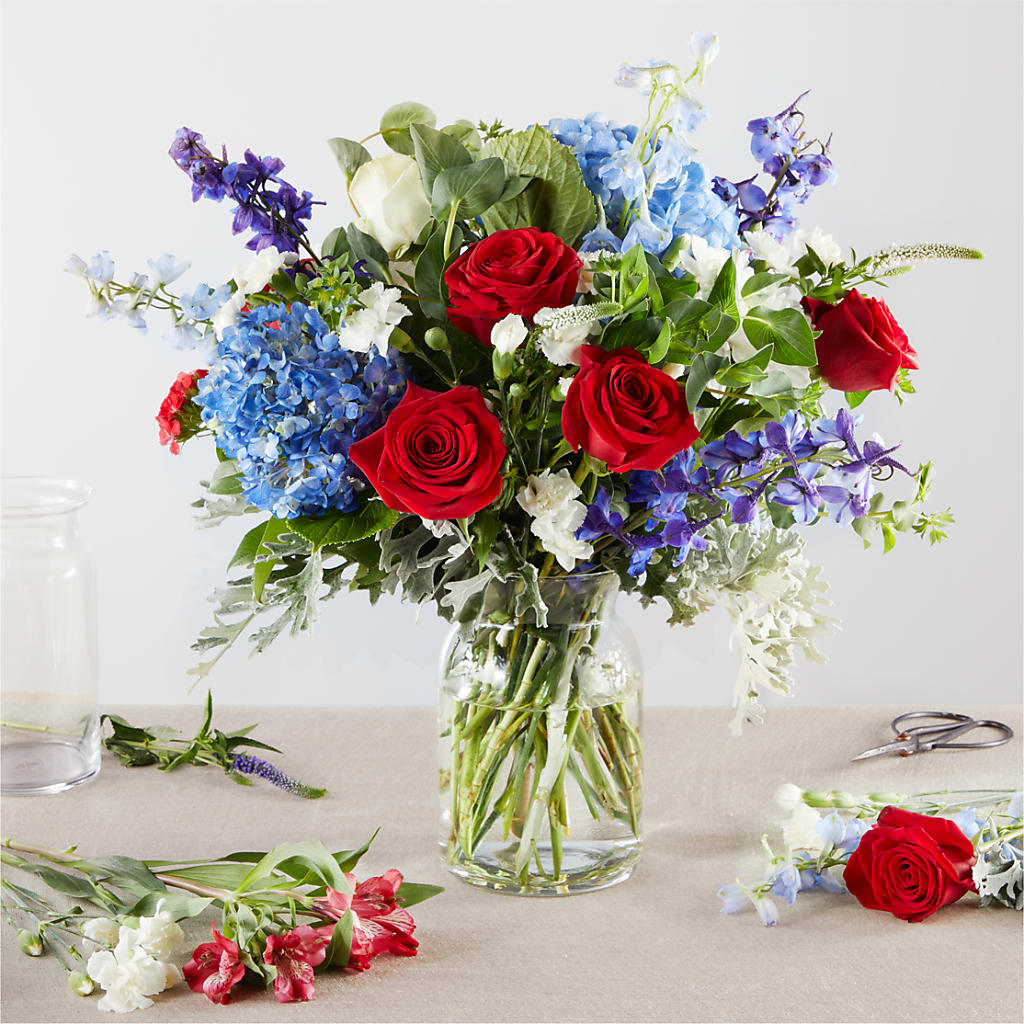 Star Spangled - A Florist Original – TIGERLILY'S FLOWERS, Broken Arrow OK