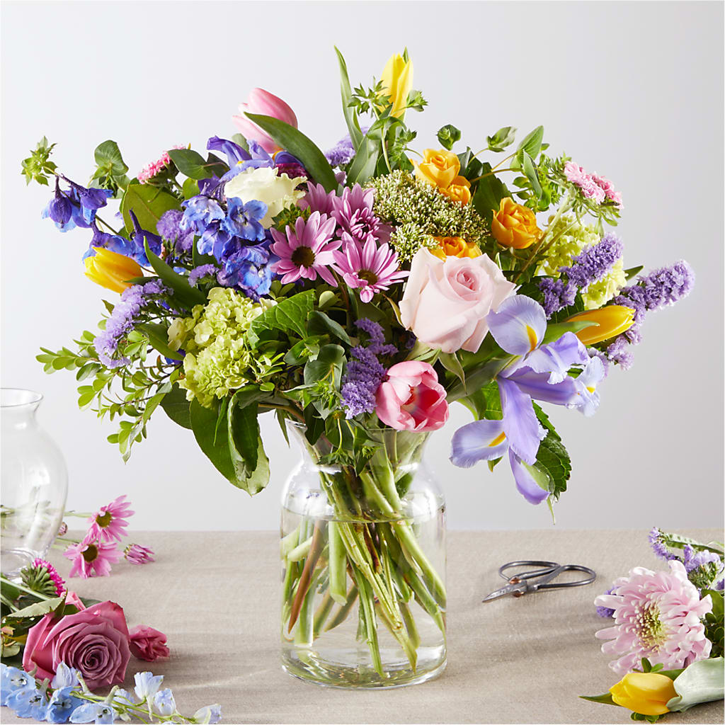 Pastel Tradition - A Florist Original – TIGERLILY'S FLOWERS, Broken Arrow OK