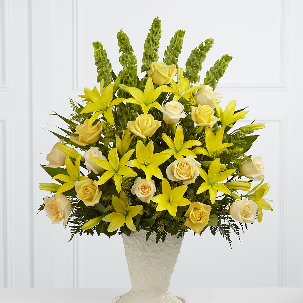 Golden Memories Arrangement – TIGERLILY'S FLOWERS, Broken Arrow OK