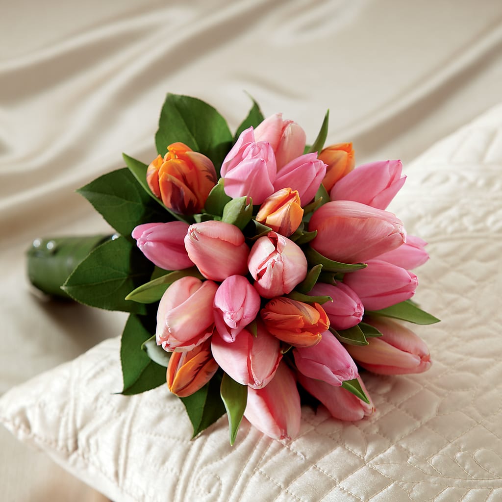 Embraceable Bouquet – TIGERLILY'S FLOWERS, Broken Arrow OK