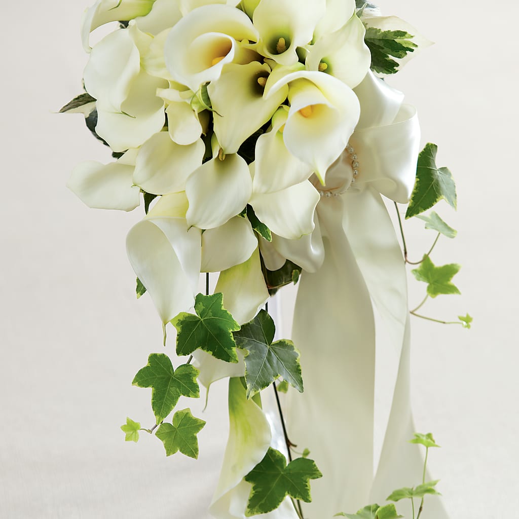White Chapel Bouquet – TIGERLILY'S FLOWERS, Broken Arrow OK