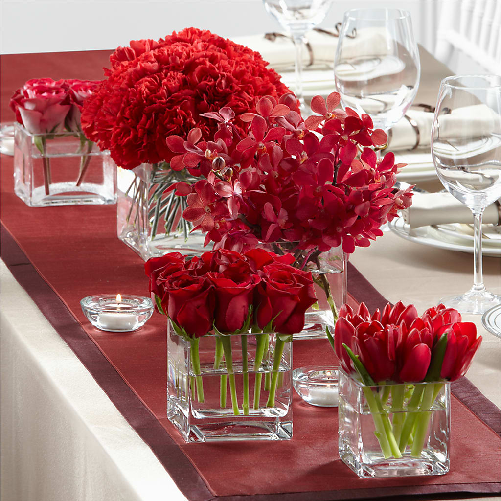 Modern Grace Centerpiece – TIGERLILY'S FLOWERS, Broken Arrow OK