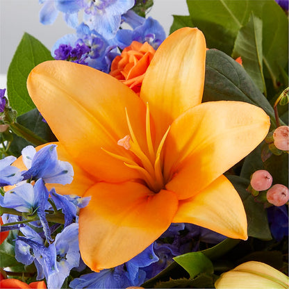 Radiant Citrus Box Bouquet – TIGERLILY'S FLOWERS, Broken Arrow OK