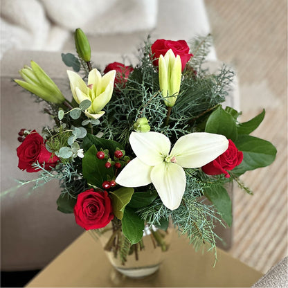 Glittering Lights Bouquet – TIGERLILY'S FLOWERS, Broken Arrow OK