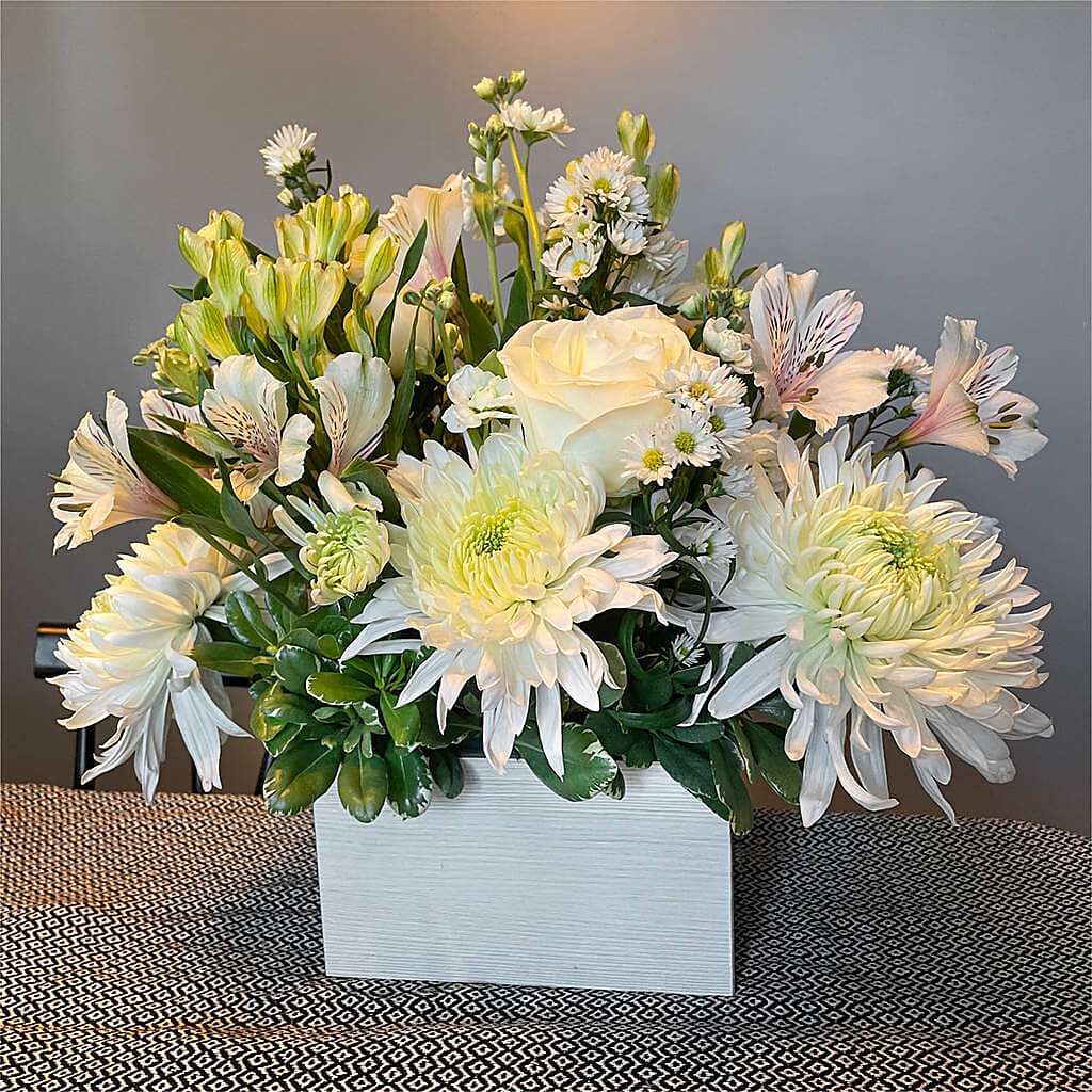 Eternal Affection Arrangement – TIGERLILY'S FLOWERS, Broken Arrow OK