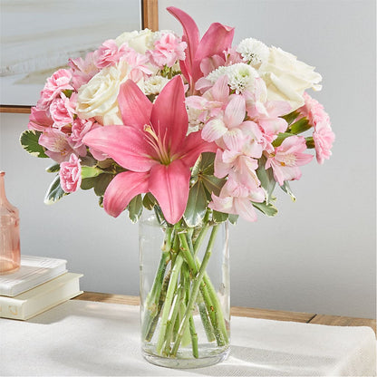 Piece of Cake Bouquet – TIGERLILY'S FLOWERS, Broken Arrow OK