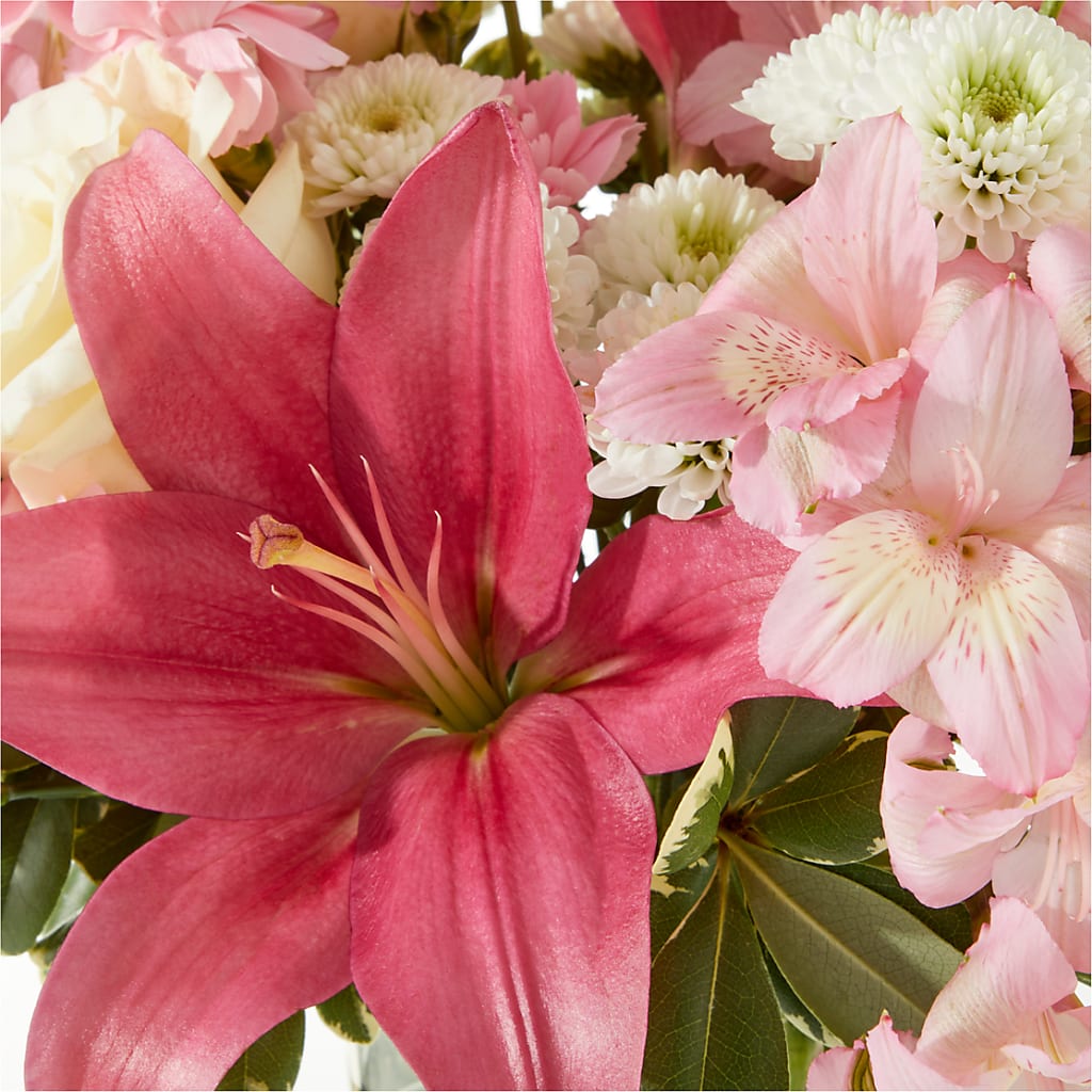 Piece of Cake Bouquet – TIGERLILY'S FLOWERS, Broken Arrow OK