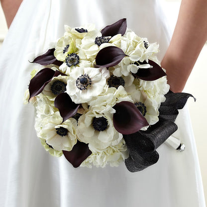 To Have and To Hold Bouquet – TIGERLILY'S FLOWERS, Broken Arrow OK